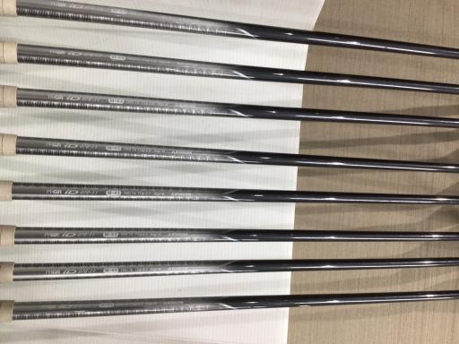 ���c�@�A�C�A���@�W�r�i���{���F�W�{�Z�b�g�j