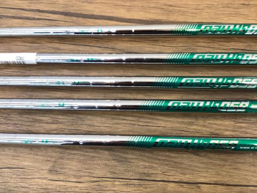 ���Q�R�O�@�U�r�i���{���F�T�{�Z�b�g�j