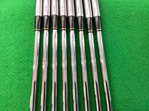 �o�o�|�V�R�V�@�c�A�[���f���@�W�r�i���{���F�W�{�Z�b�g�j