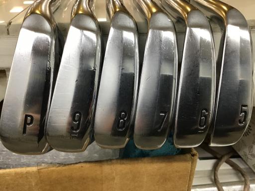 rqhwnm@ywT@Uri{FU{Zbgj