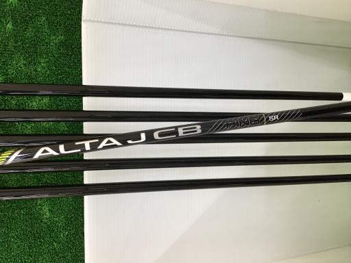 ���T�R�O�@�U�r�i���{���F�U�{�Z�b�g�j