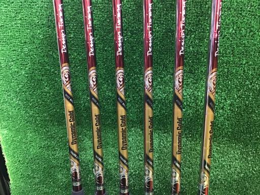 rqhwnm@yXQT@@Uri{FU{Zbgj