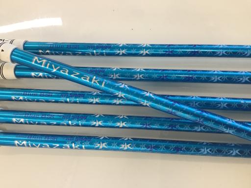 �r�q�h�w�n�m�@�y�T�S�T�@�@�U�r�i���{���F�U�{�Z�b�g�j