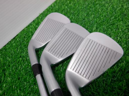 ���Q�P�O�@�U�r�i���{���F�U�{�Z�b�g�j