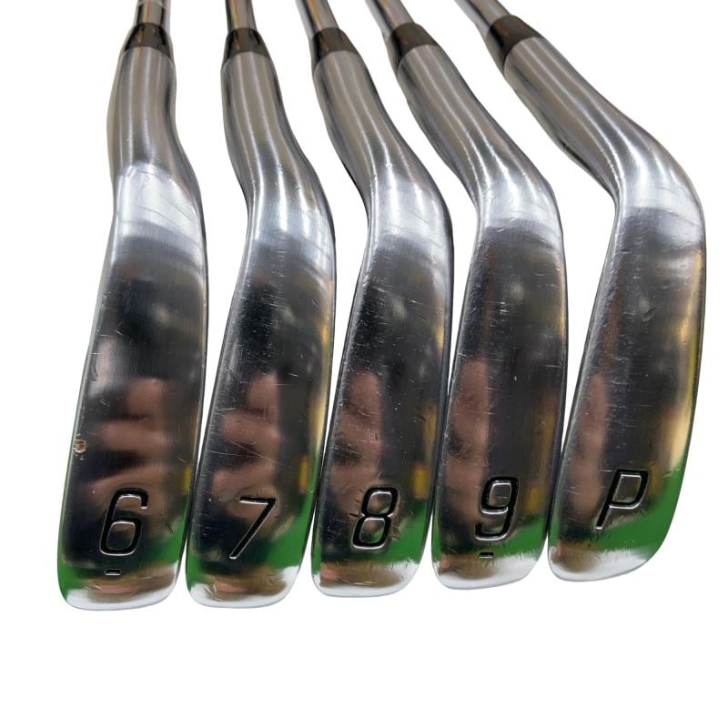 �a�q�h�c�f�d�r�s�n�m�d�@�Q�Q�Q�b�a�{�@�U�r�i���{���F�T�{�Z�b�g�j