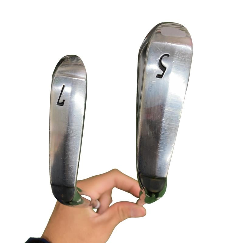 �r�q�h�w�n�m�@�y�V�S�T�@�@�U�r�i���{���F�U�{�Z�b�g�j