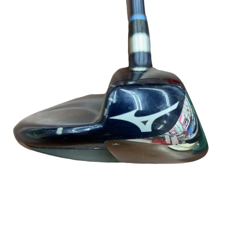 �i�o�w�@���[�e�B���e�B�i�Q�O�O�X�j�@�S�t