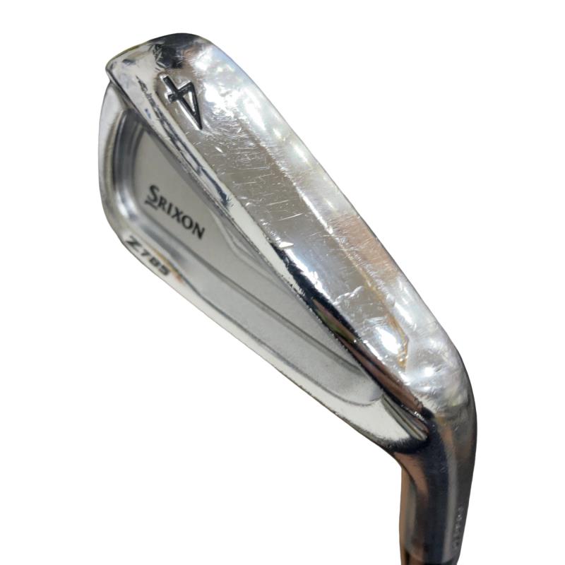 �r�q�h�w�n�m�@�y�V�W�T�@���S