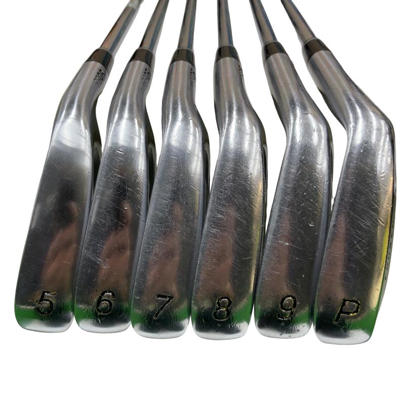 �q�r�@�e�n�q�f�d�c�i�Q�O�P�W�j�@�U�r�i���{���F�U�{�Z�b�g�j