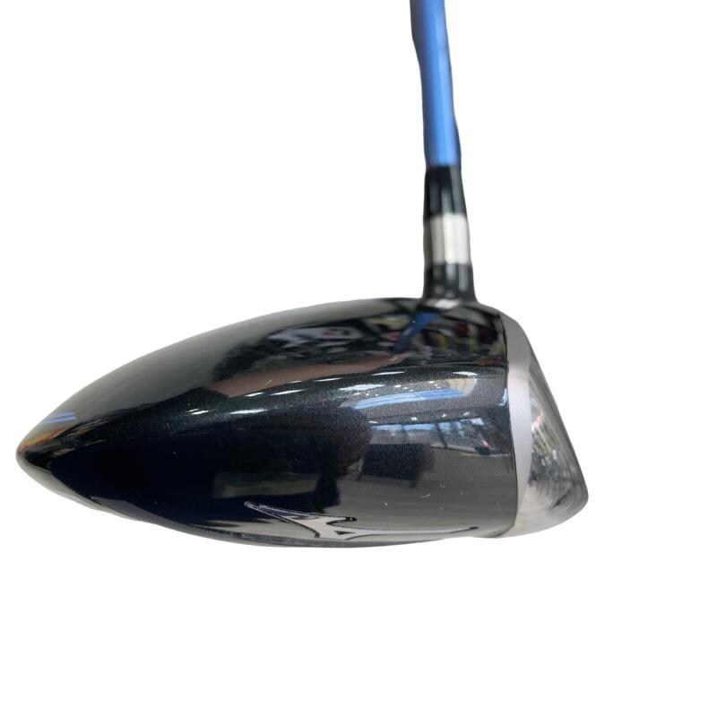 �a�q�|�w�@�_�[�N�O���[�@�T�v�@���f�B�[�X