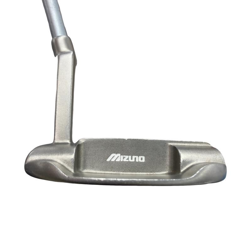 ���������i�Q�O�P�O�j�@�R�Q�C���`�@���f�B�[�X