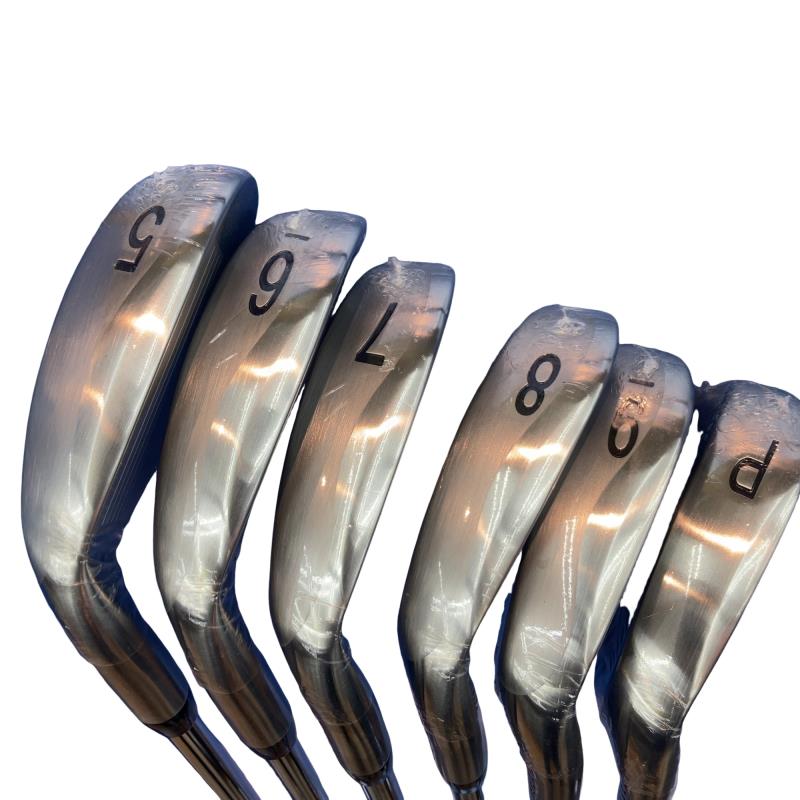 �n�m�n�e�e�i�Q�O�P�O�j�@�@�U�r�i���{���F�U�{�Z�b�g�j