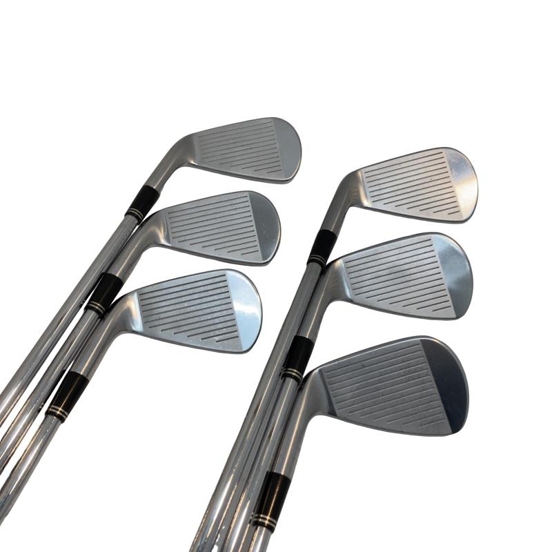 �r�q�h�w�n�m�@�y�T�S�T�@�@�U�r�i���{���F�U�{�Z�b�g�j