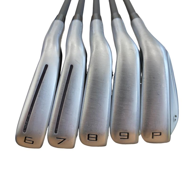 �s�����������@�l�������@�o�E�V�X�O�i�Q�O�Q�R�j�@�T�r�i���{���F�T�{�Z�b�g�j