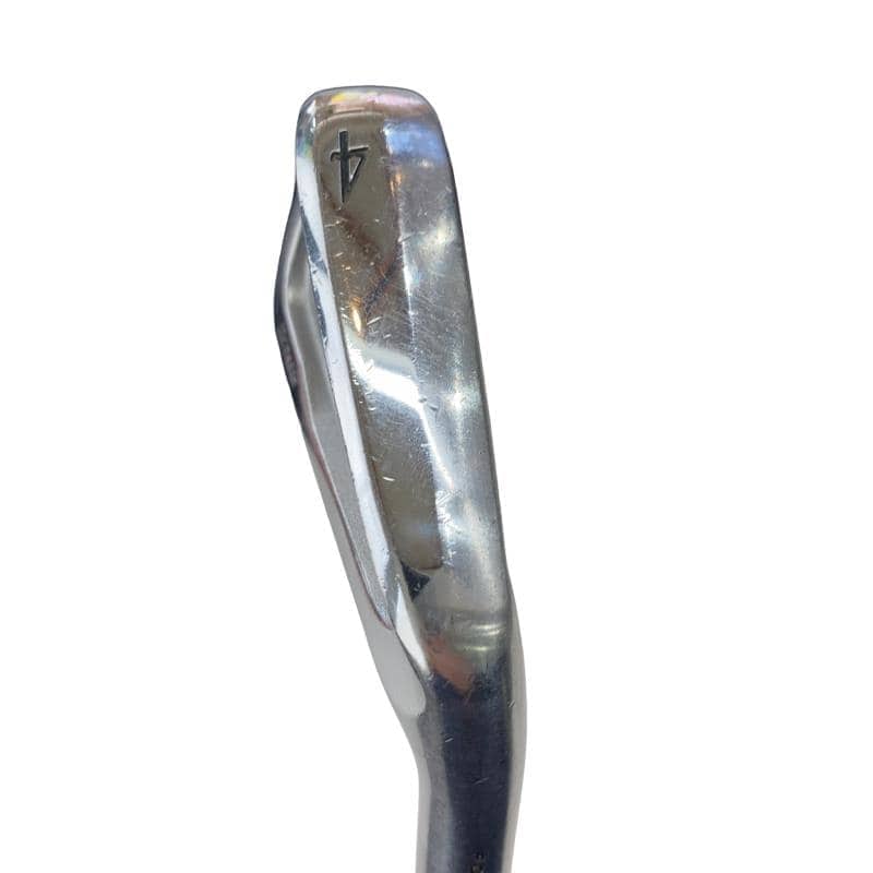 �r�q�h�w�n�m�@�y�V�W�T�@���S