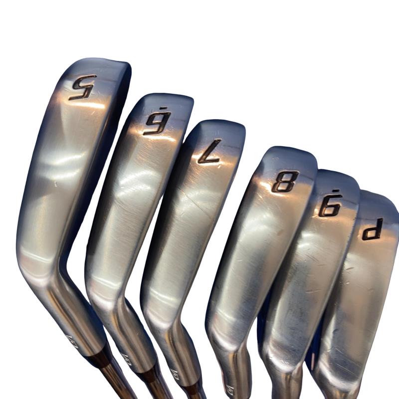 �q�l�w�@�u�c�^�l�i�Q�O�Q�S�j�@�U�r�i���{���F�U�{�Z�b�g�j