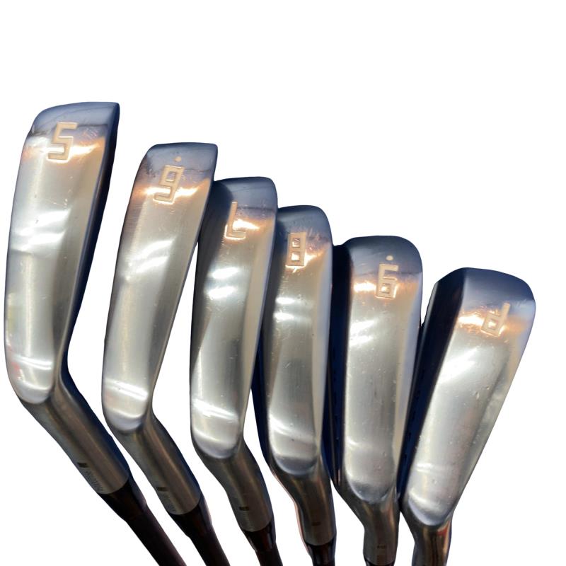 �n�m�n�e�e�@�e�n�q�f�d�c�i�Q�O�Q�O�j�@�j�t�q�n�@�V�r�i���{���F�U�{�Z�b�g�j