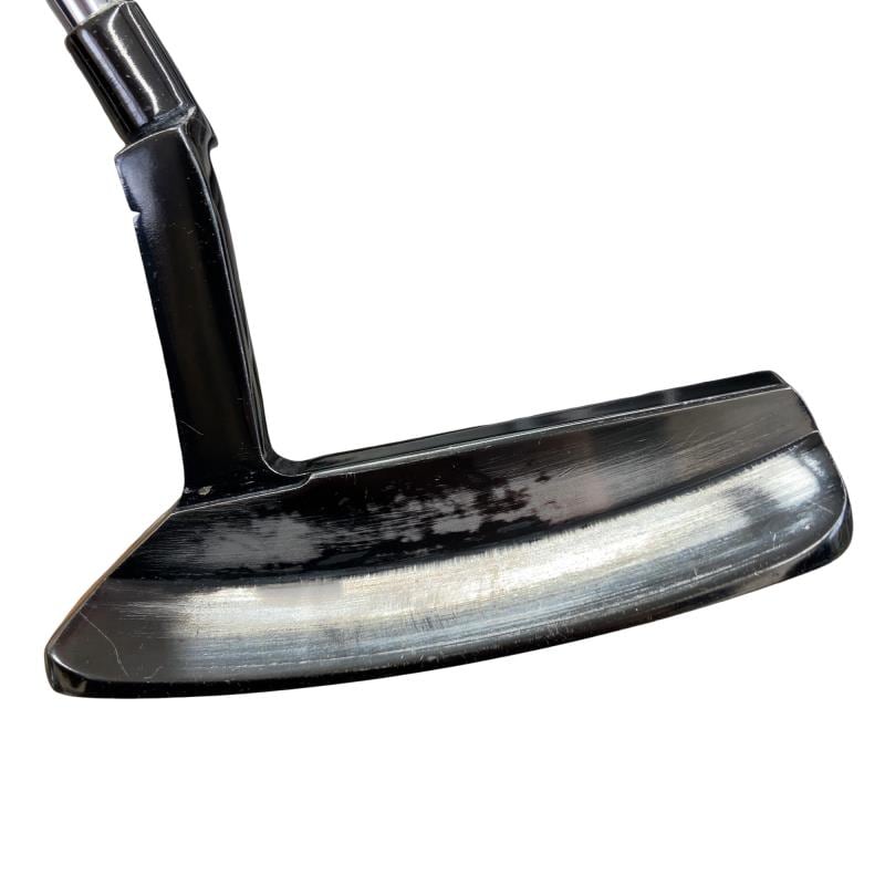 �q�{�p�^�[