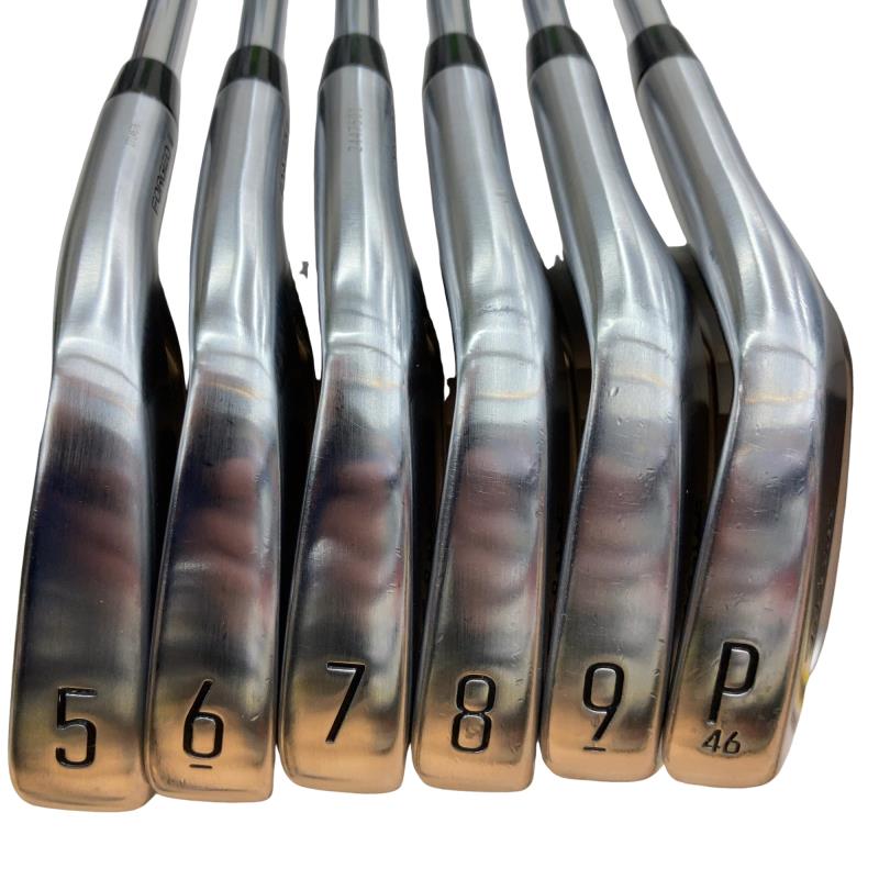 �s���������������@�s�P�O�O�i�Q�O�Q�R�j�@�U�r�i���{���F�U�{�Z�b�g�j