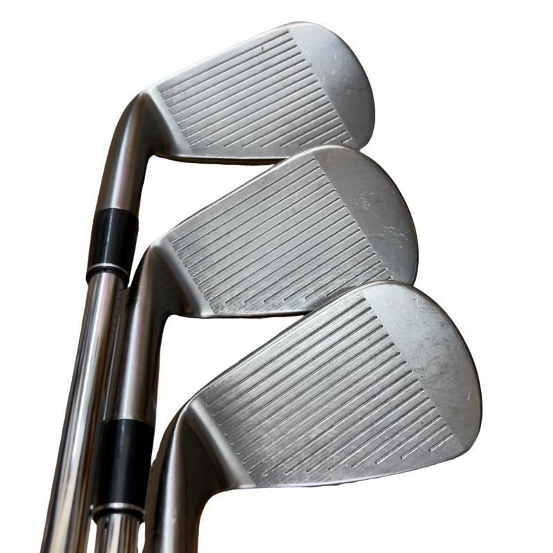 �r�q�h�w�n�m�@�y�w���T�@�u���b�N�@�U�r�i���{���F�U�{�Z�b�g�j