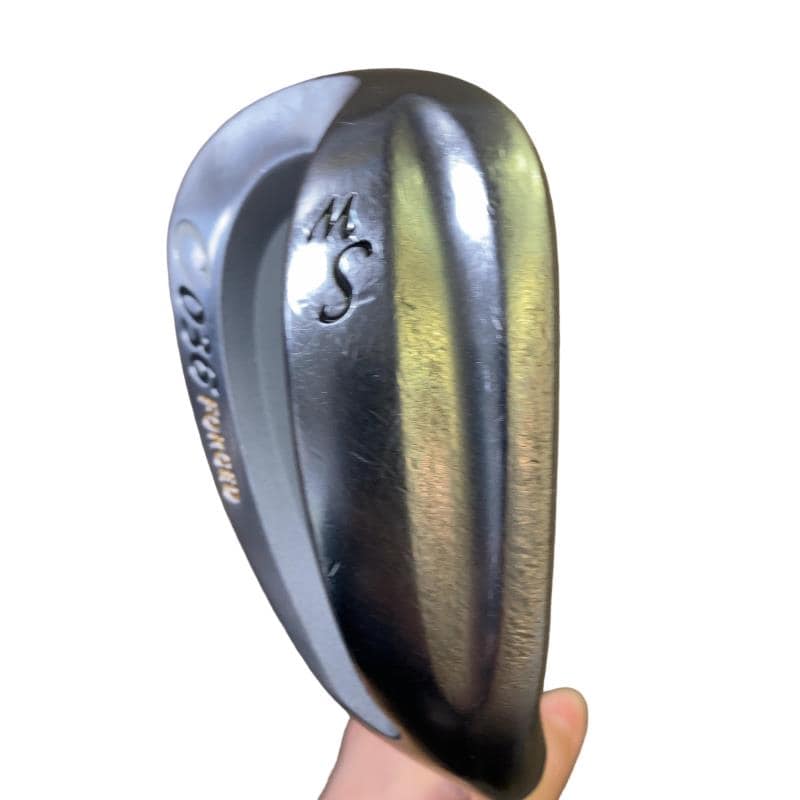 �b�|�O�R�U�@�r�v