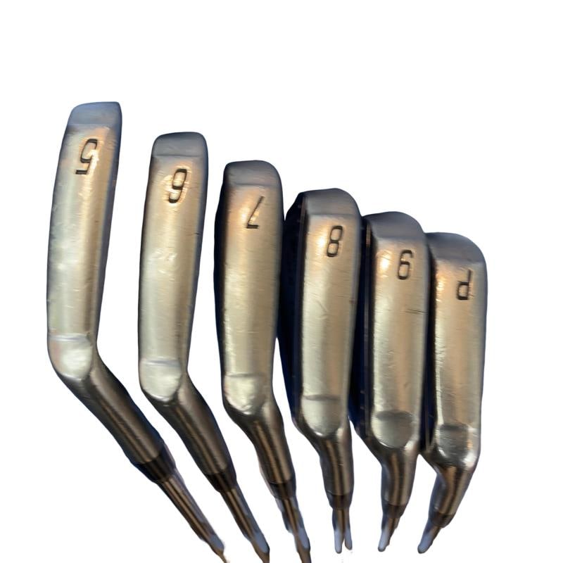 �r�q�h�w�n�m�@�y�q�|�R�O�@�@�U�r�i���{���F�U�{�Z�b�g�j