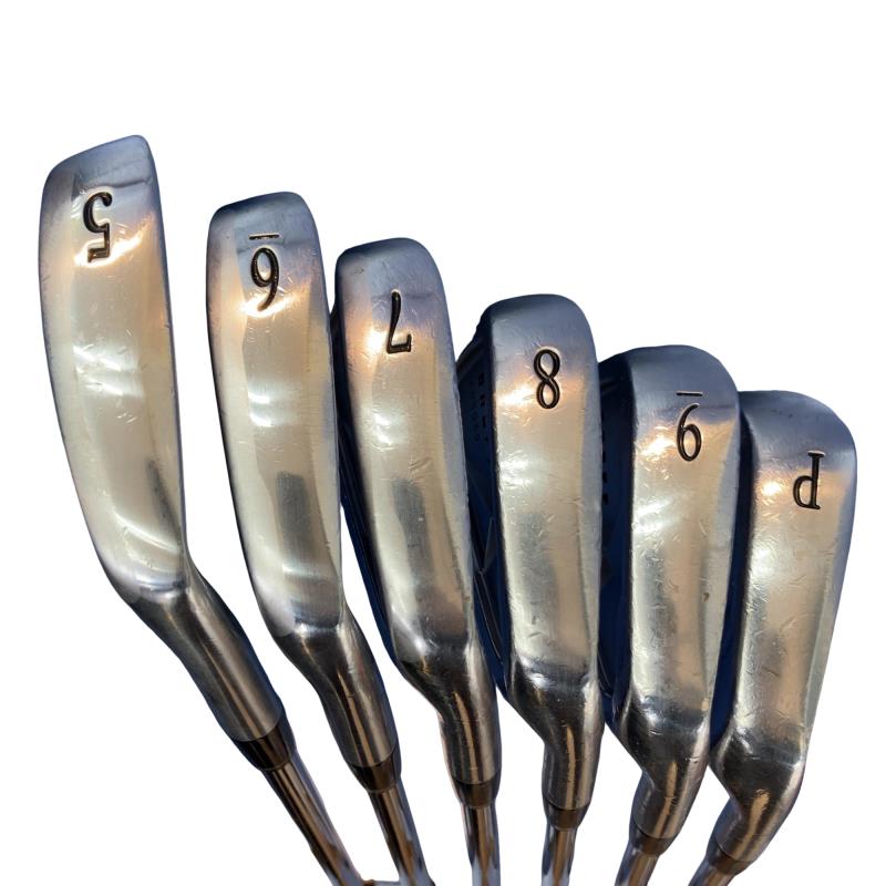 �n�m�n�e�e�@�e�n�q�f�d�c�i�Q�O�P�R�j�@�@�U�r�i���{���F�U�{�Z�b�g�j