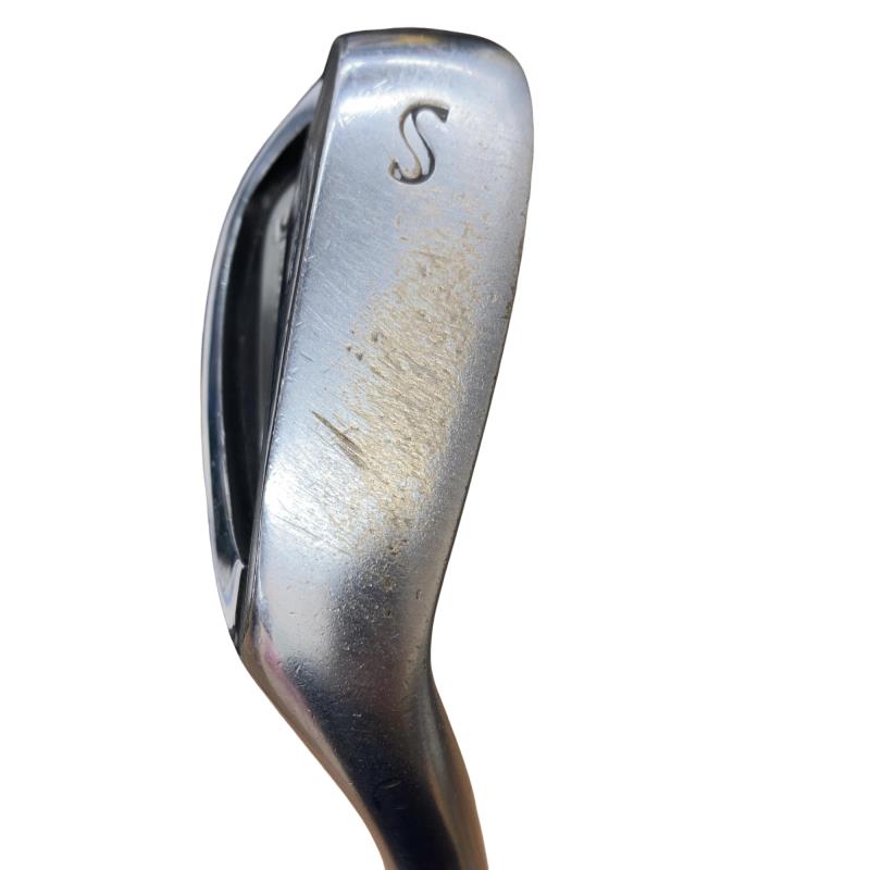 �r�q�h�w�n�m�@�y�T�U�T�@�r�v