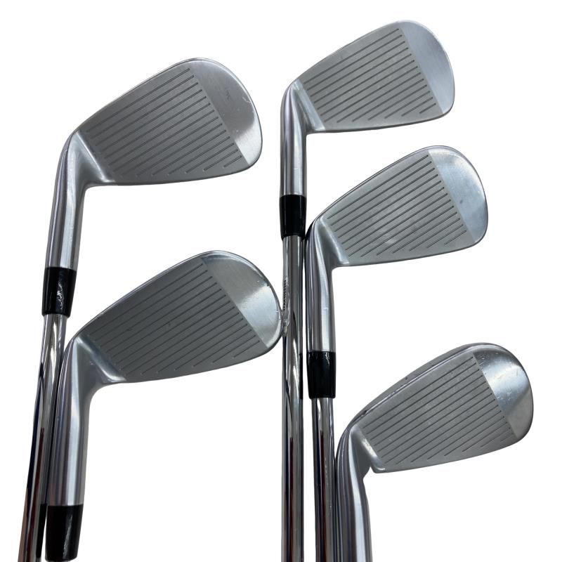 �a�q�h�c�f�d�r�s�n�m�d�@�Q�S�Q�b�a�{�@�U�r�i���{���F�T�{�Z�b�g�j