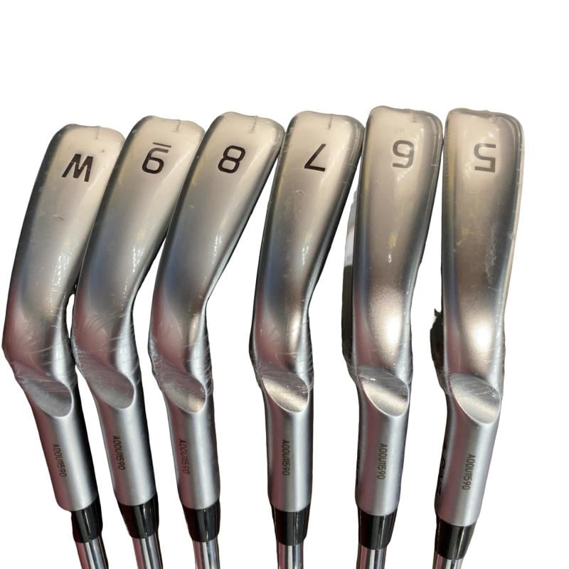 ���Q�R�O�@�U�r�i���{���F�U�{�Z�b�g�j