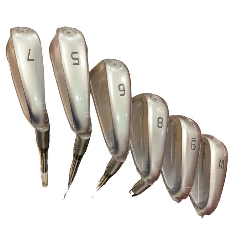 ���Q�R�O�@�U�r�i���{���F�U�{�Z�b�g�j