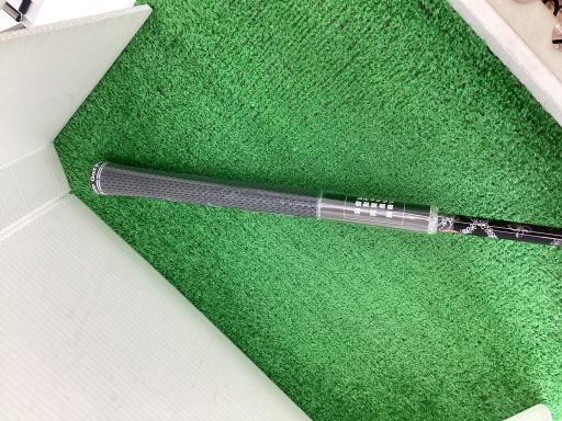 Ｔａｙｌｏｒ　Ｍａｄｅ　ＭＩＬＬＥＤ　ＧＲＩＮＤ　ＨＩ－ＴＯＥ（２０２２）　クローム　５８°／１３°
