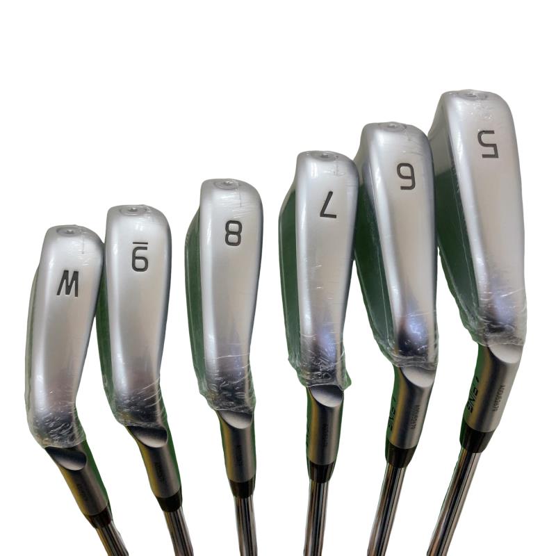 ���Q�R�O�@�U�r�i���{���F�U�{�Z�b�g�j