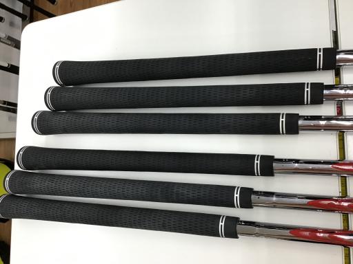 ���@�a�k�`�c�d�@�U�r�i���{���F�U�{�Z�b�g�j