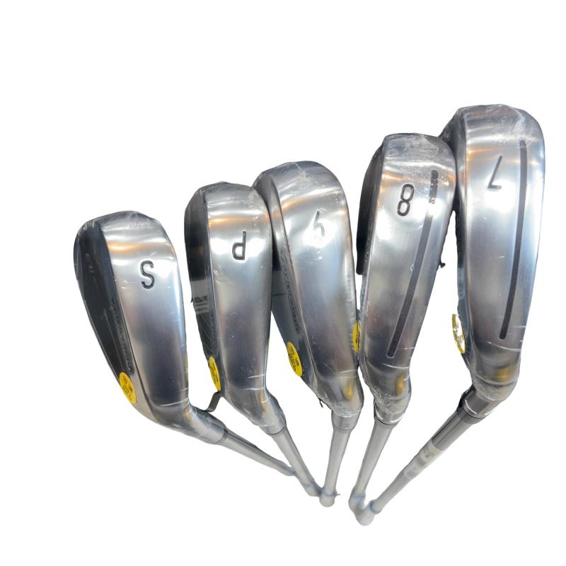 �p���@�@�T�r�@���f�B�[�X�i���{���F�T�{�Z�b�g�j