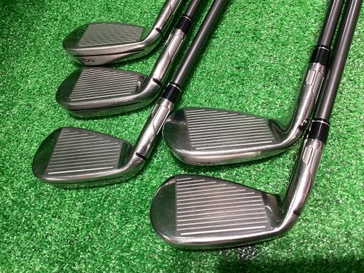 rhl@l`wEnr@@Tri{FT{Zbgj