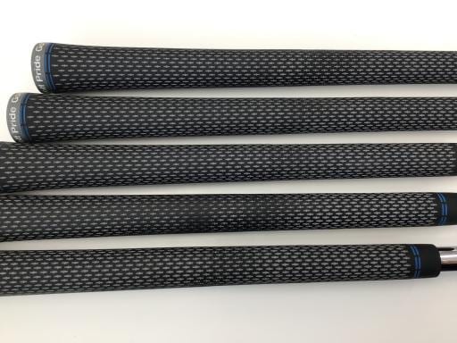 rhl@l`w@@Tri{FT{Zbgj