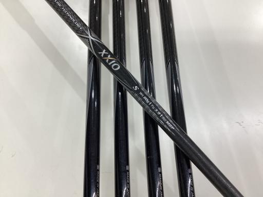 �w�w�h�n�i�Q�O�P�Q�j�@�T�r�i���{���F�T�{�Z�b�g�j