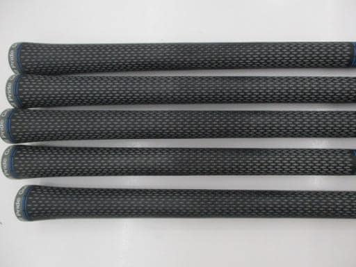 rhl@l`w@@Tri{FT{Zbgj