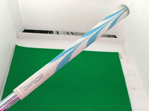 i`vr@q`v@NbL@TS°^PQ°v