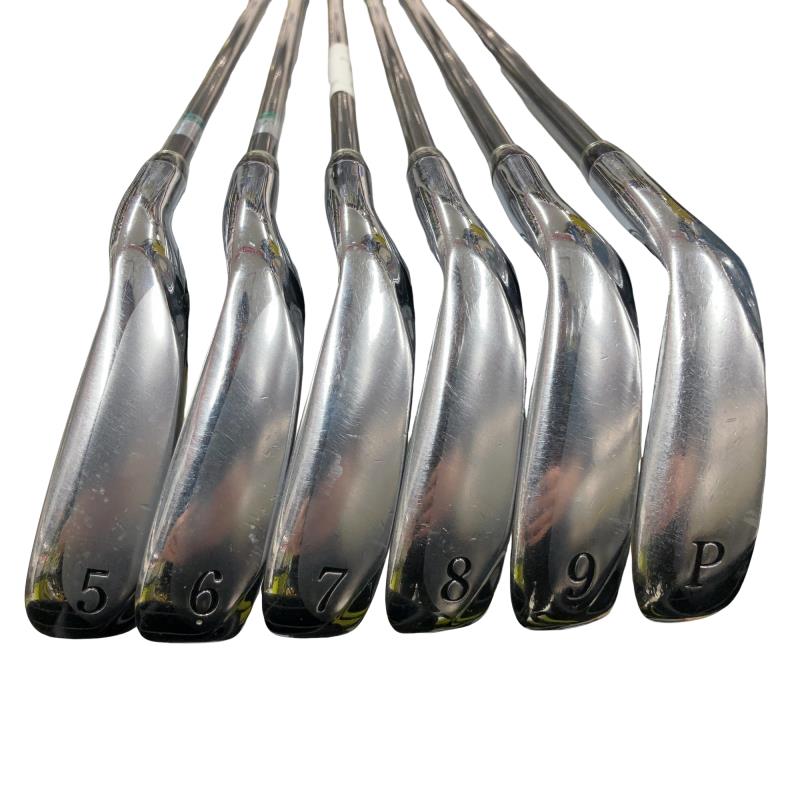 �o�g�x�y�i�Q�O�P�R�j�@�U�r�i���{���F�U�{�Z�b�g�j