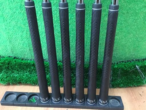 �w�w�h�n�i�Q�O�P�U�j�@�U�r�i���{���F�U�{�Z�b�g�j