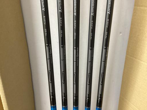 rhl@l`wEnr@@Tri{FT{Zbgj