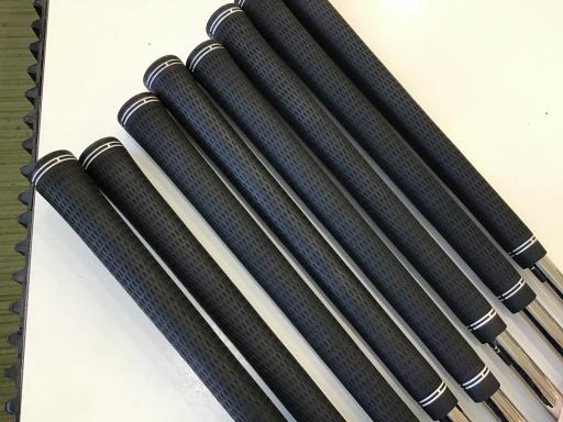 YONEX TC−FORGED(チタンハイブリッド マッスルバックアイアン) 8S(実本数:8本セット)