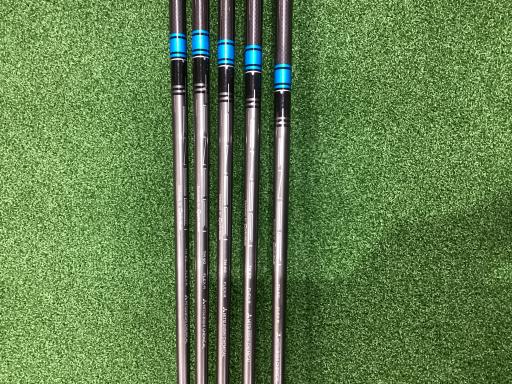 rhl@l`w@@Tri{FT{Zbgj