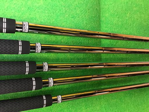 ���T�Q�T�@�T�r�i���{���F�T�{�Z�b�g�j