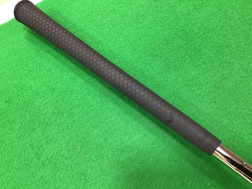 i`vr@q`v@NbL@TU°^PQ°v