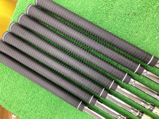 rqhwnm@yXST@Wri{FV{Zbgj