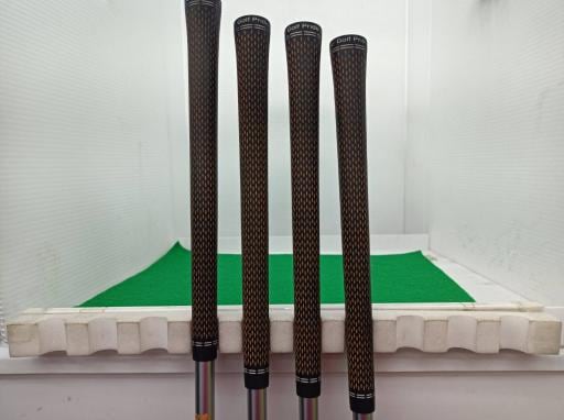 l`uqhj@l`w@Tri{FS{Zbgj