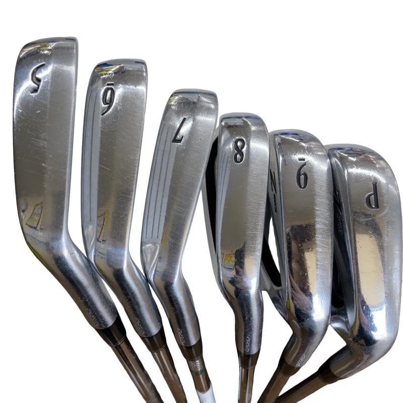 �r�q�h�w�n�m�@�y�T�U�T�@�@�U�r�i���{���F�U�{�Z�b�g�j